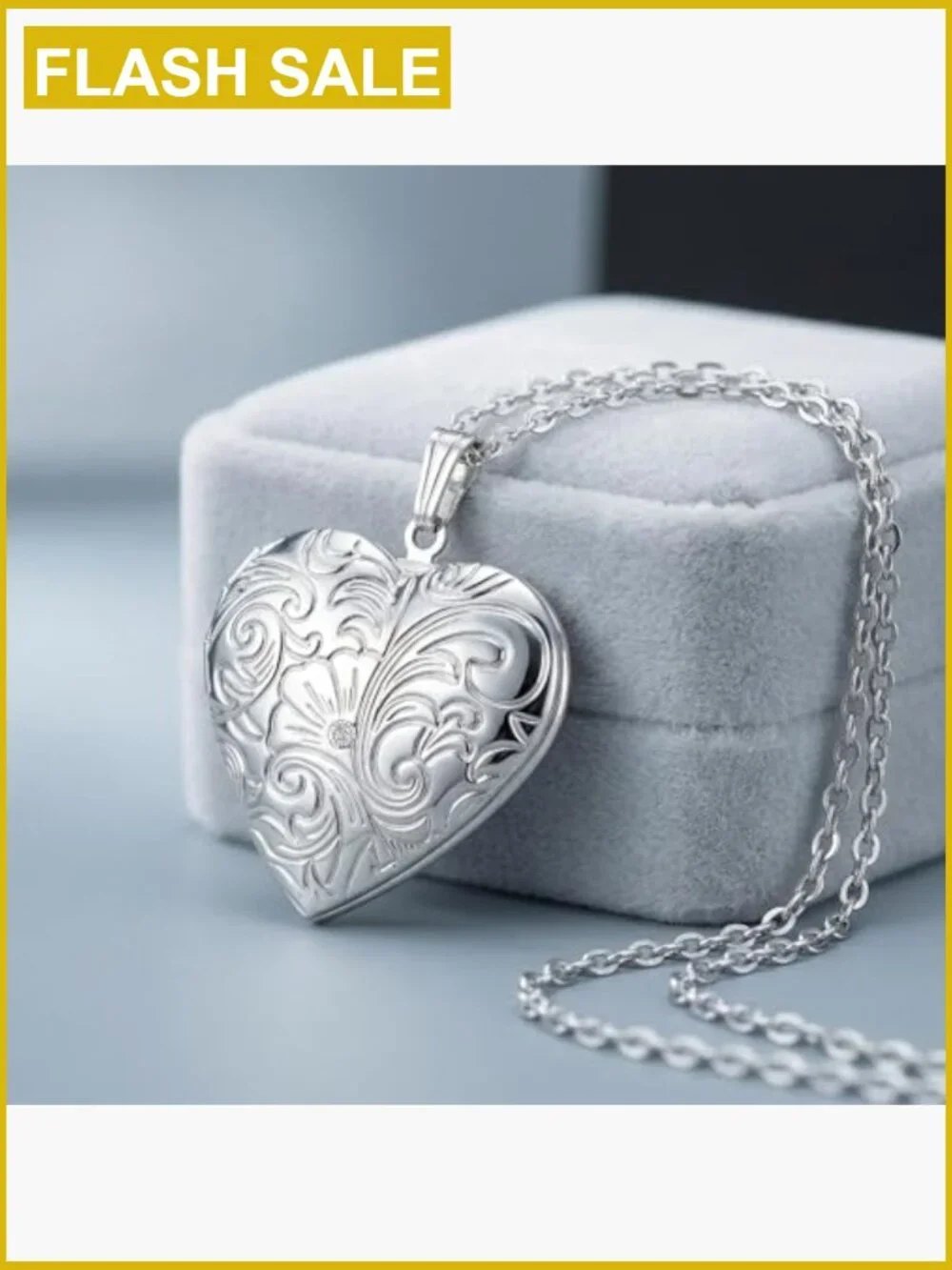 Locket Necklace Heart Pendant for Mom Wife, Picture Storage, Stainless Steel